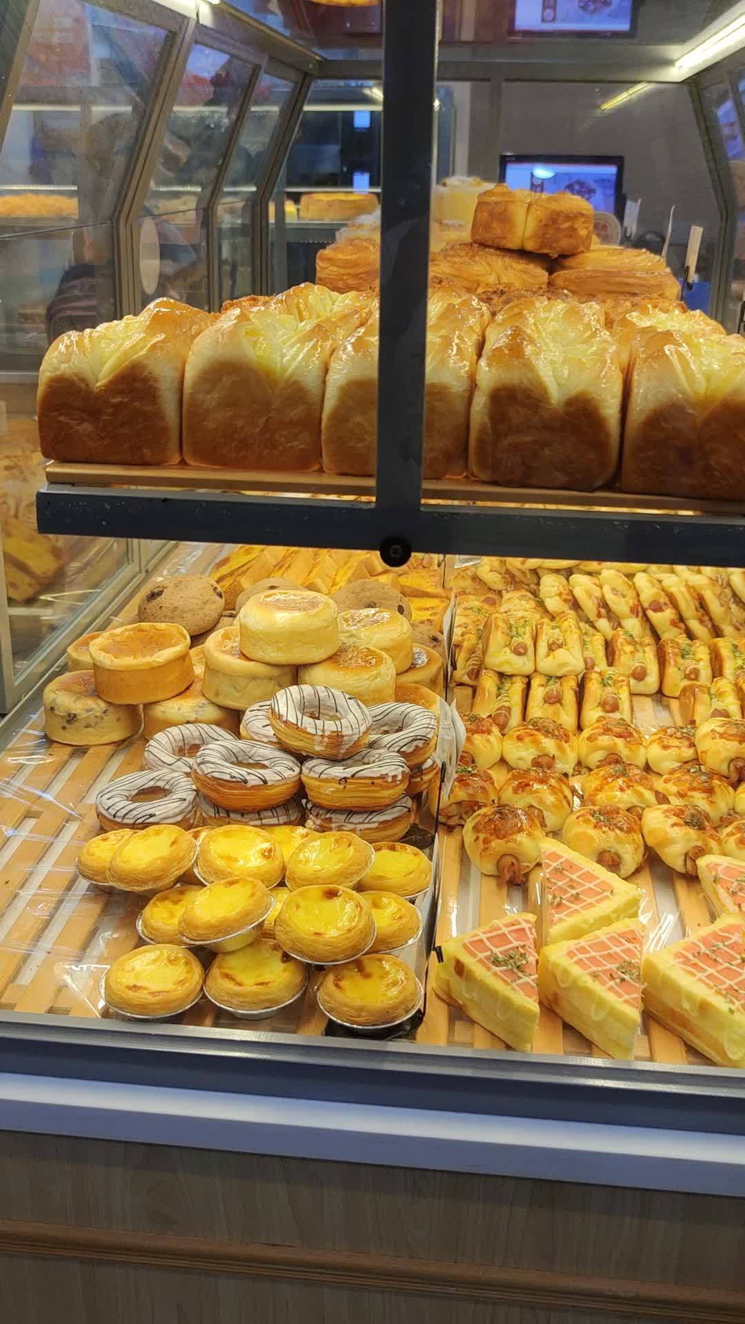 给孩子准备明天的早餐 面包 向阳坊 面包