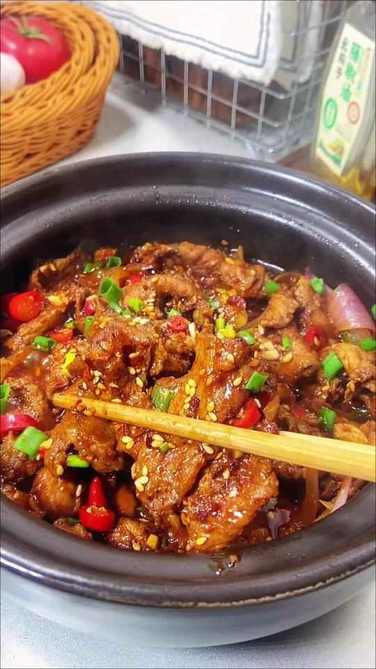 干锅梅花肉做法简单又好吃