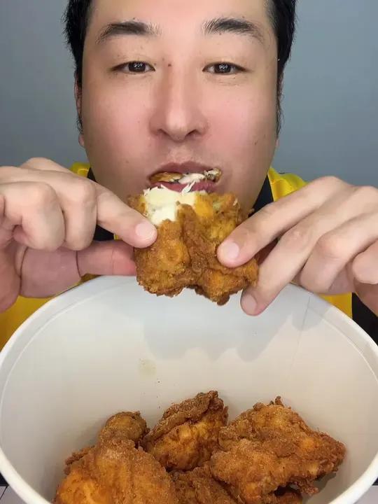 肯德基吮指原味鸡,还是那个价钱,但再也不是那个味道了
