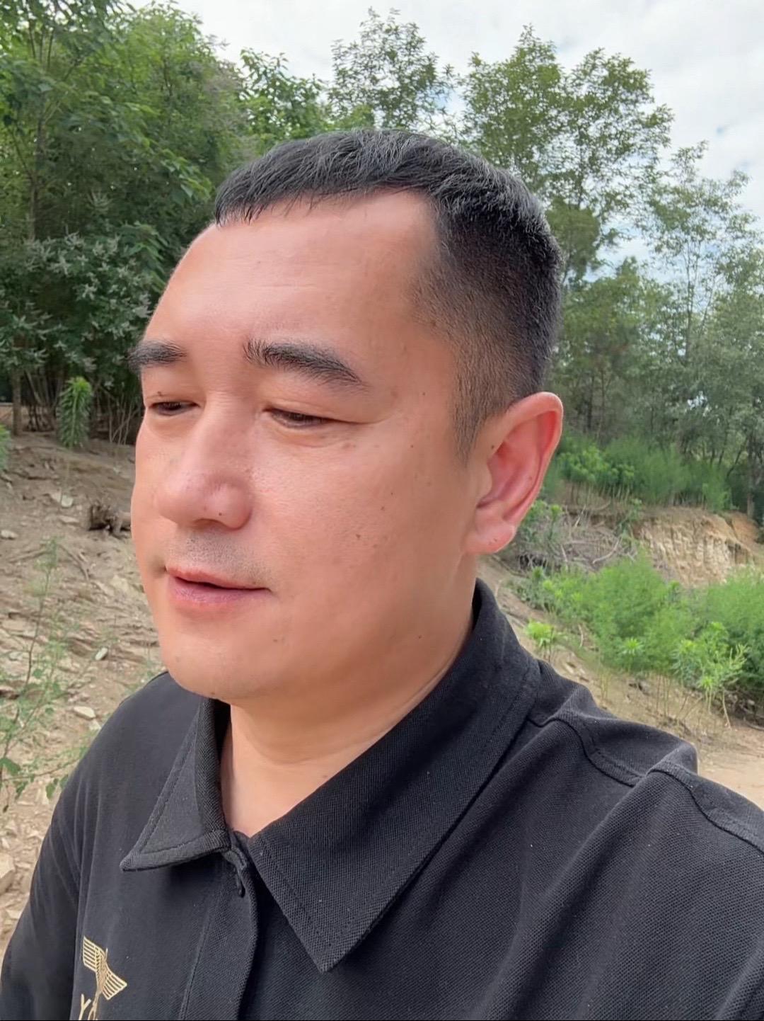 现在再也没有人叫发财鸭，黄金鸭了 我的乡村生活 农村创业养殖