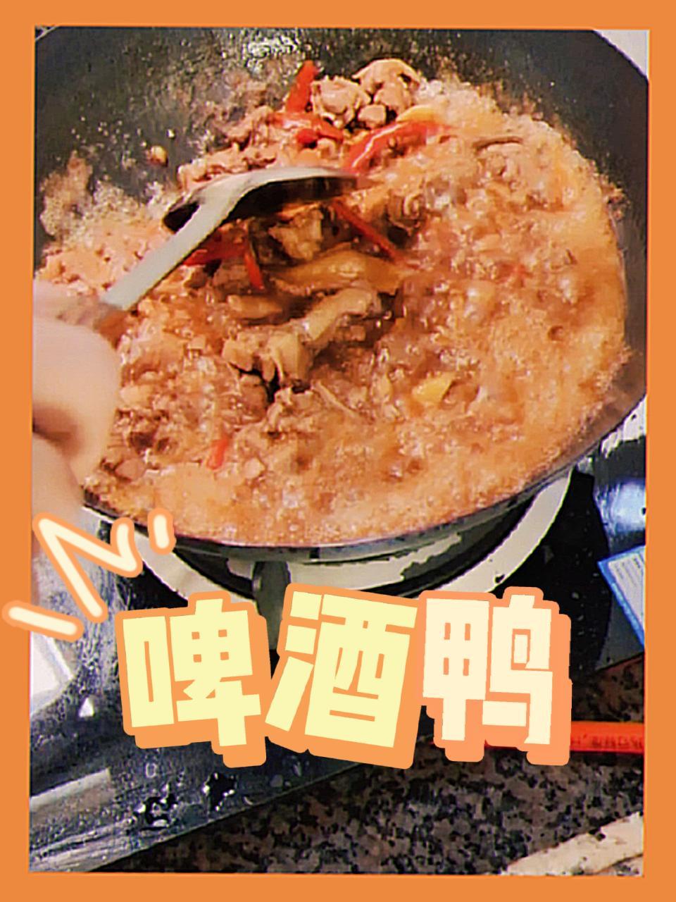一日三餐人间烟火简单而美味 把柴米油盐过成热气腾腾的每一天 记录真实生活 粗茶淡饭也是生活