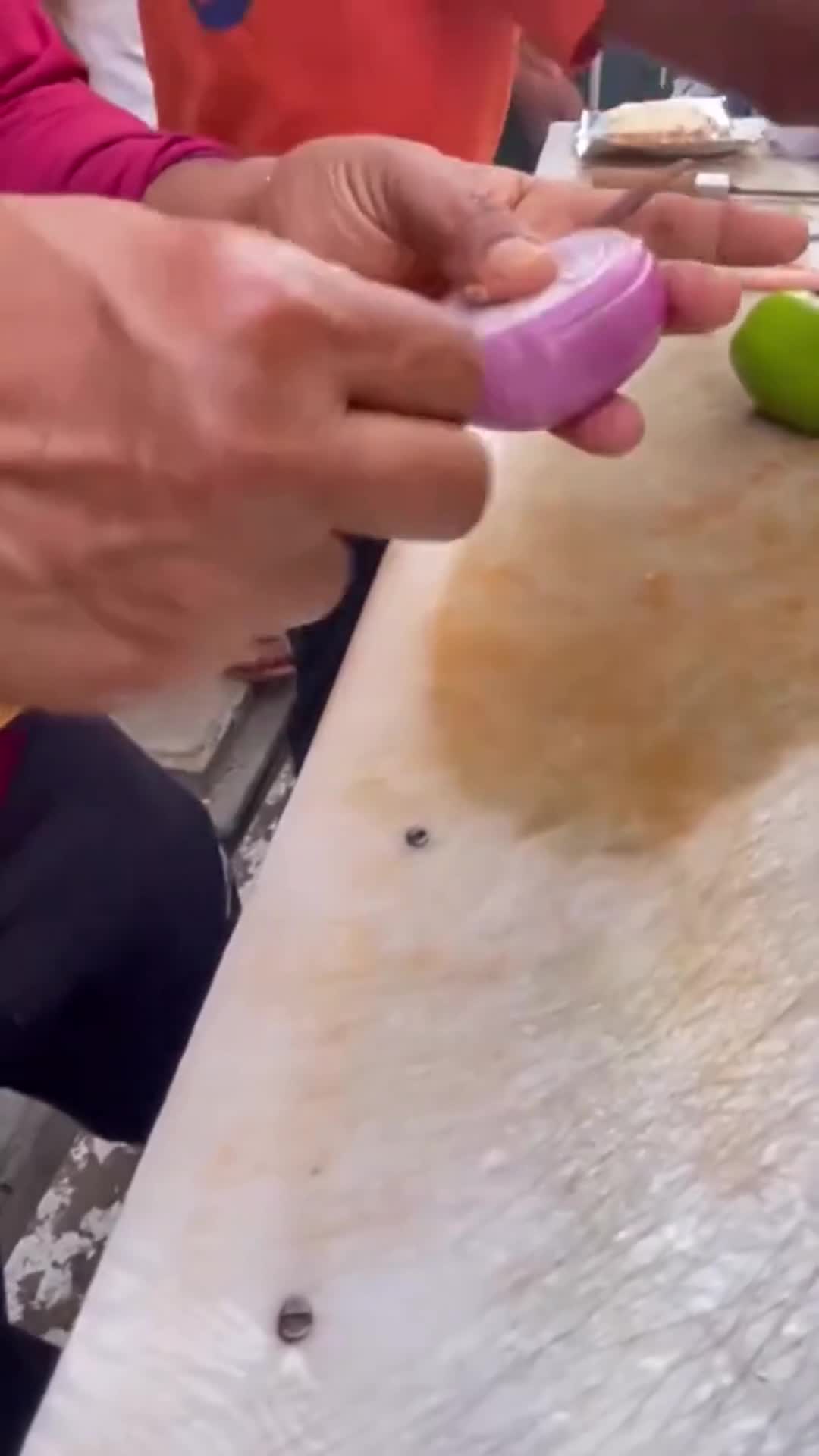 探秘印度素食:汉堡无肉,全是咖喱糊糊配蔬菜