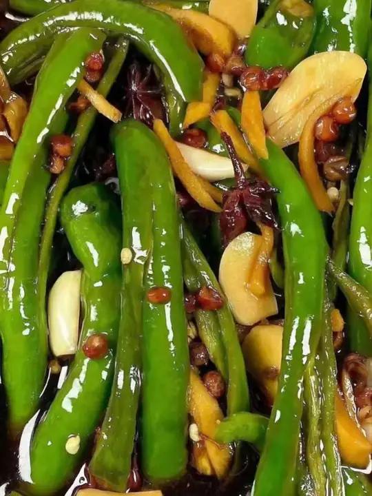 老祖宗传下来12种腌制泡菜家常做法，酸辣爽口又开胃