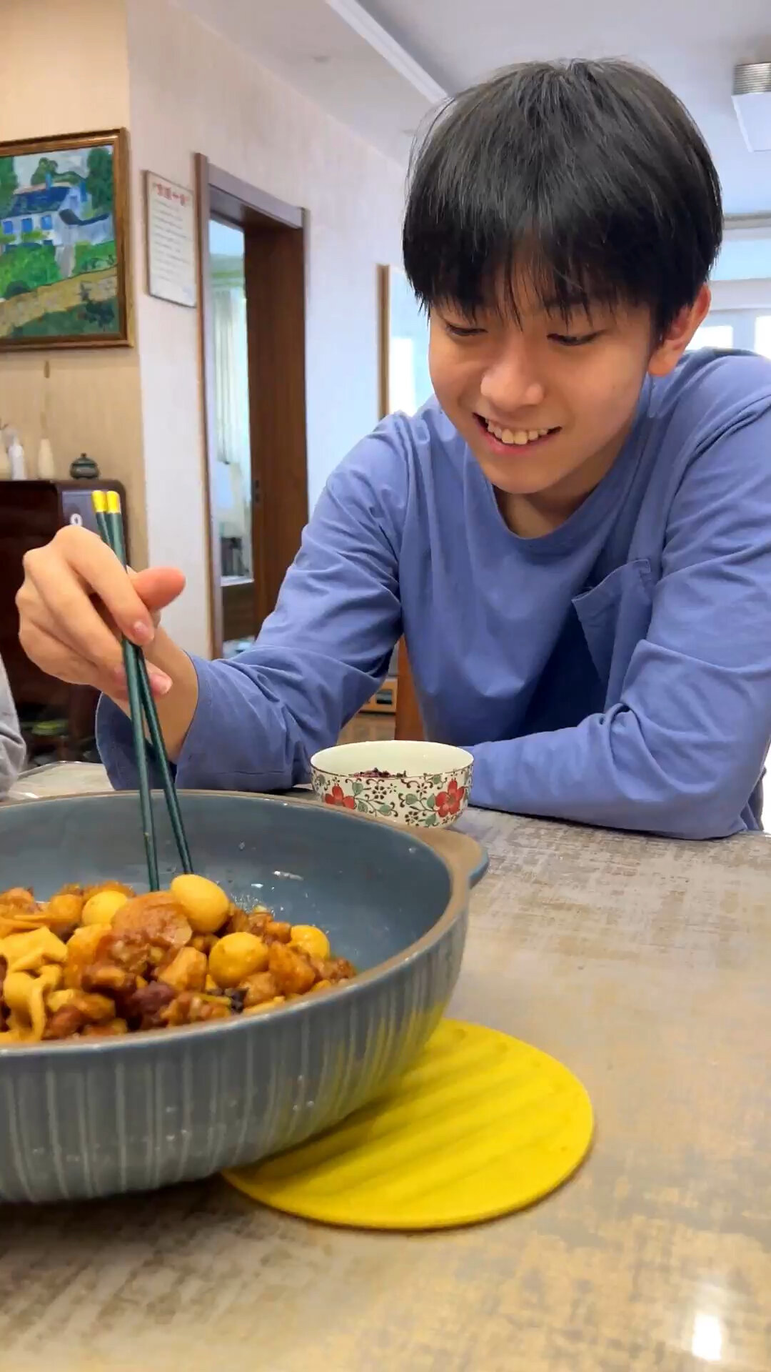 红烧肉炖鹌鹑蛋干豆腐你吃过吗