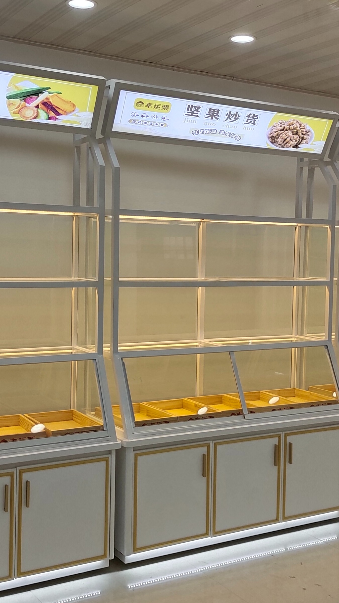 面包展示柜可以这样做