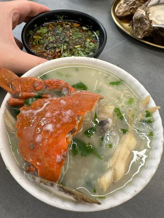 深圳念念不忘的!穷鬼版海鲜粥底火锅!