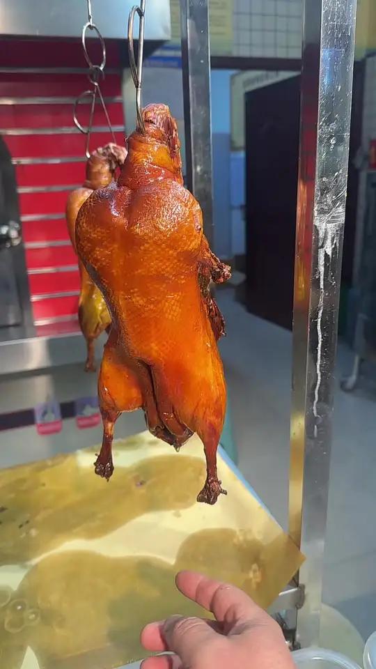 如何用有限的烤炉一中午烤出350只烤鸭 明天370只铁板鸭,370只北京烤鸭