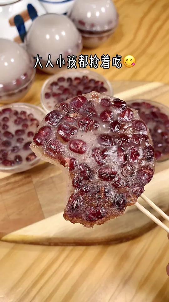 小孩子在家放暑假,想吃钵仔糕在家就能做,做法简单小孩子非常喜欢。自制甜品 钵仔糕