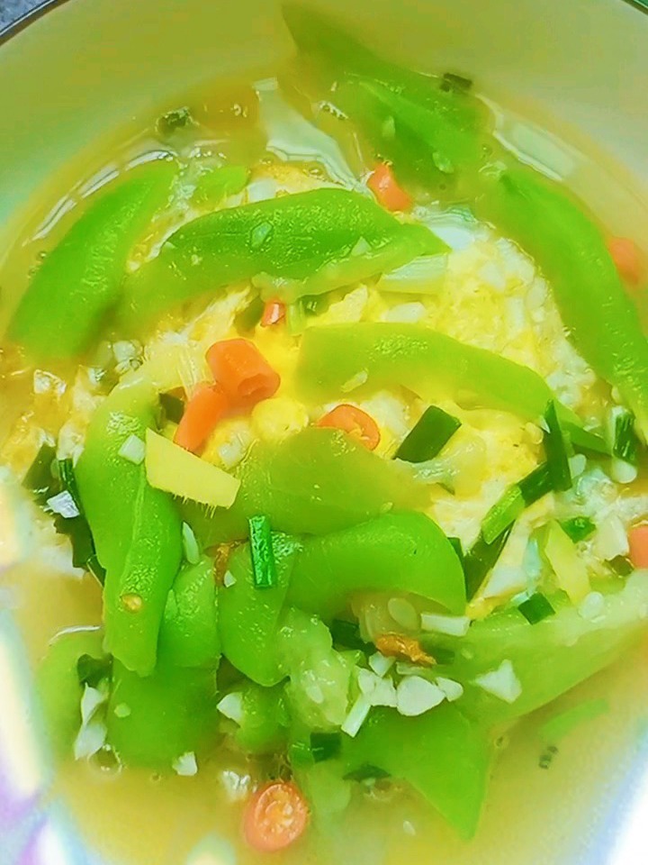 适合产妇的食谱:丝瓜煮荷包蛋