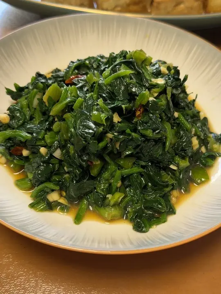 凉拌菠菜供大家参考 家乡的味道