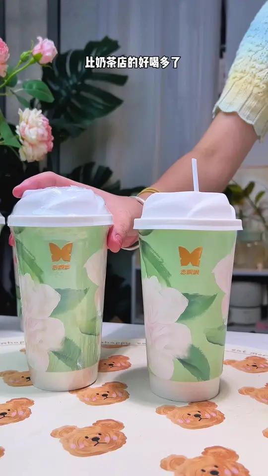 还得是香飘飘啊～新品茉莉轻乳茶也太好喝了吧!