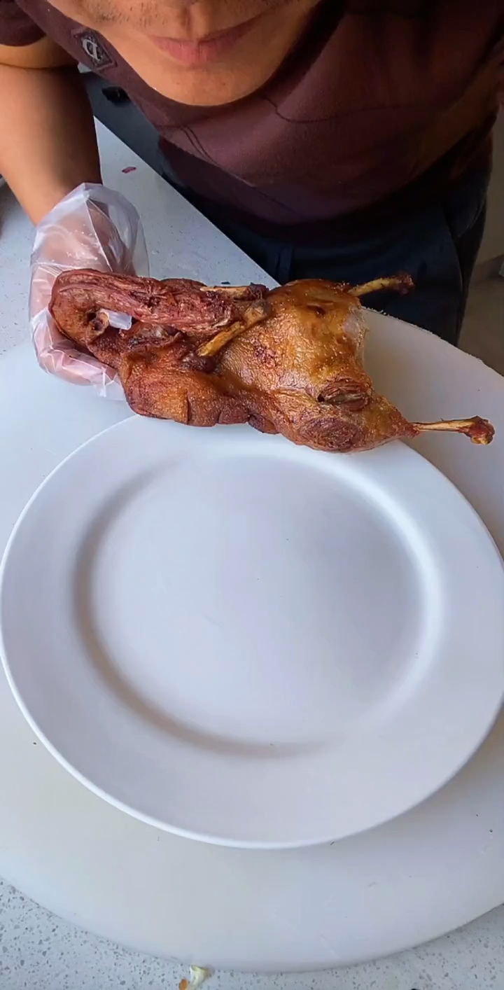 烤鸭拼盘造型