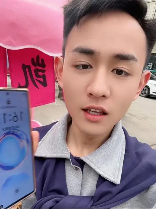 大家期待爆炒螺狮粉吧!今日600个鸭爪已售空 鲁山首家小凯家炸鸭爪炸鸭爪爆炒螺狮粉螺狮粉