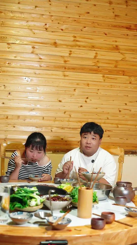 山珍海味一箩筐,不如羊肉一碗汤,人间烟火,食事四方,跟着马老表寻找玉溪美食