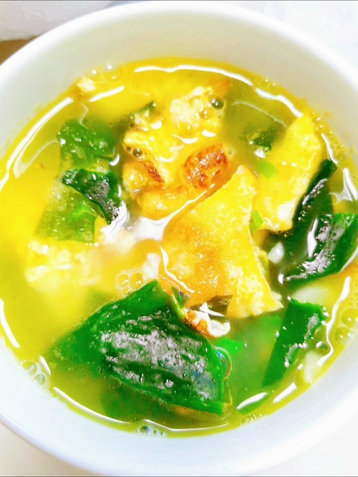 超级简单的裙带菜鸡蛋汤
