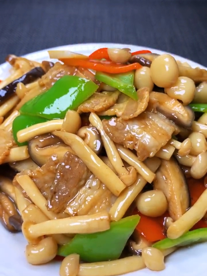 好吃简单的肉片炒菌菇,好吃简单!
