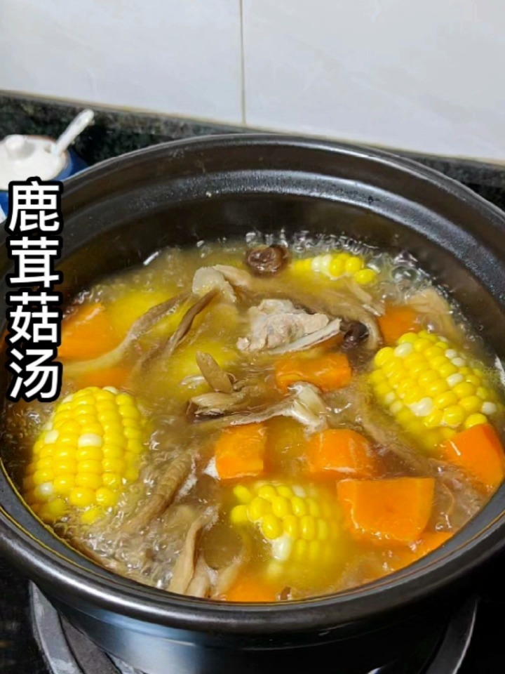 鹿茸菇汤