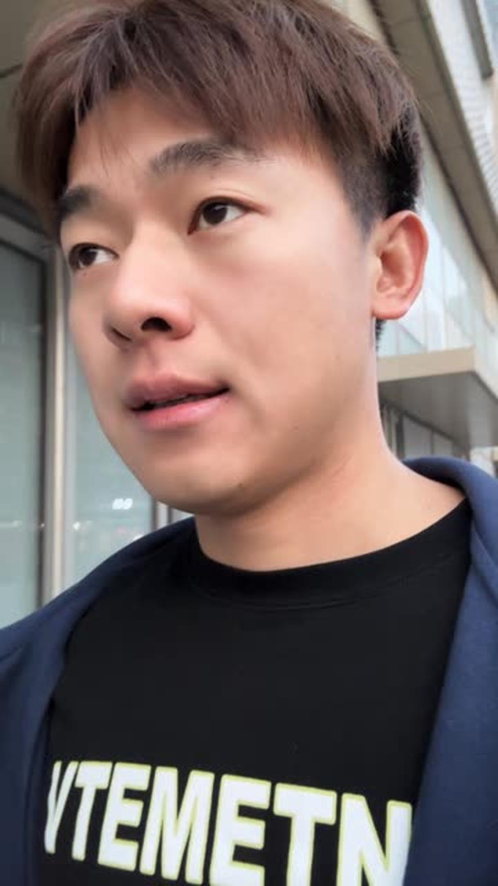 大肌肉也有烦恼的精彩视频