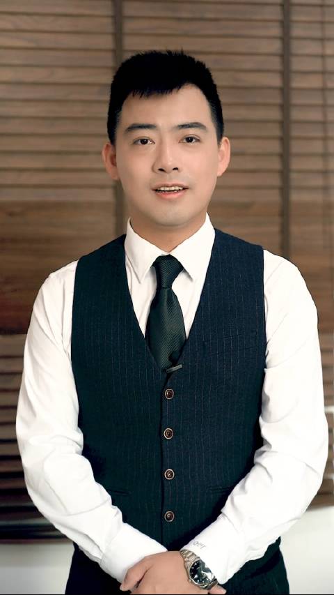 「患腰椎间盘突出的朋友们看过来!」你是否腰疼、腿麻行动不便?你是否因为腰椎间盘突出不敢下床