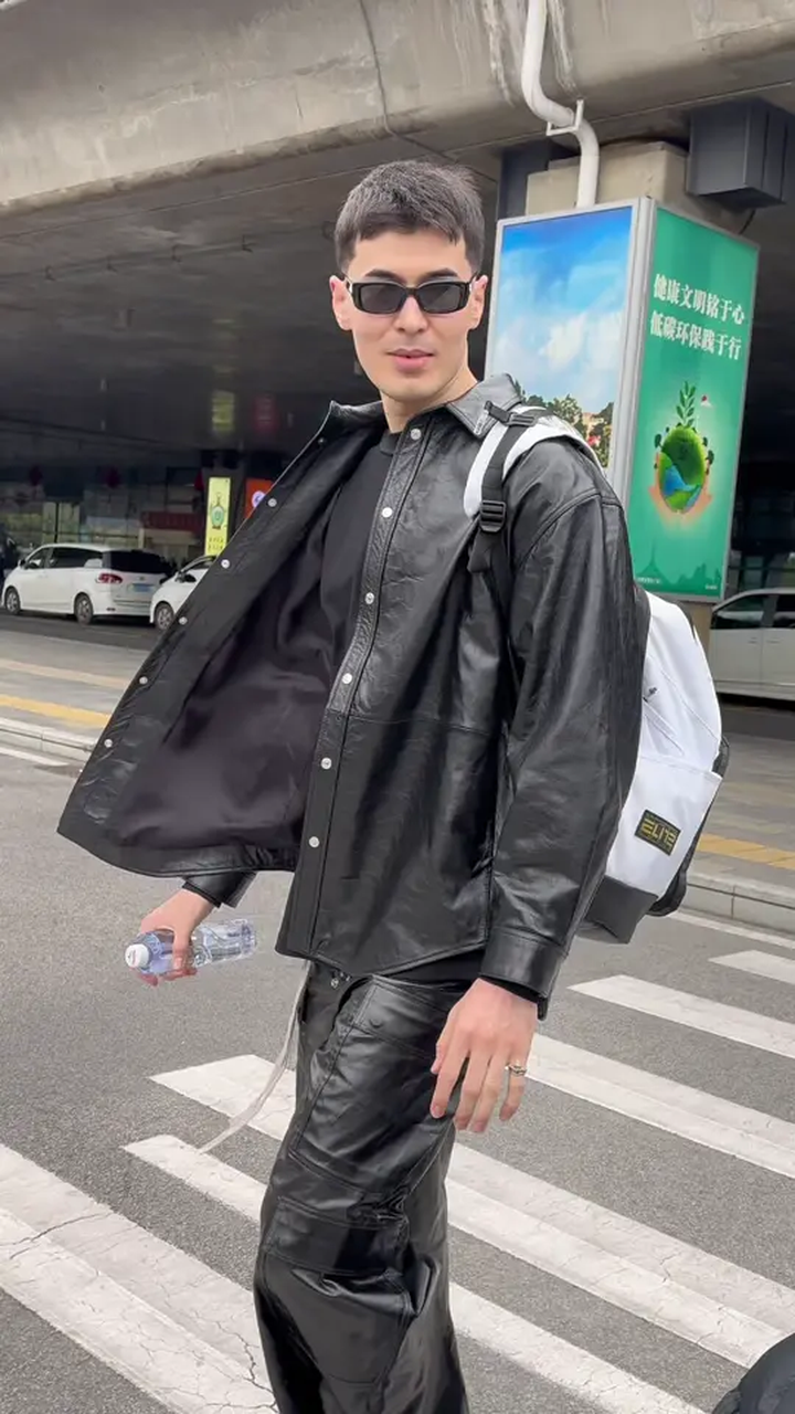 又帅又温柔的阿不阿不都沙拉木