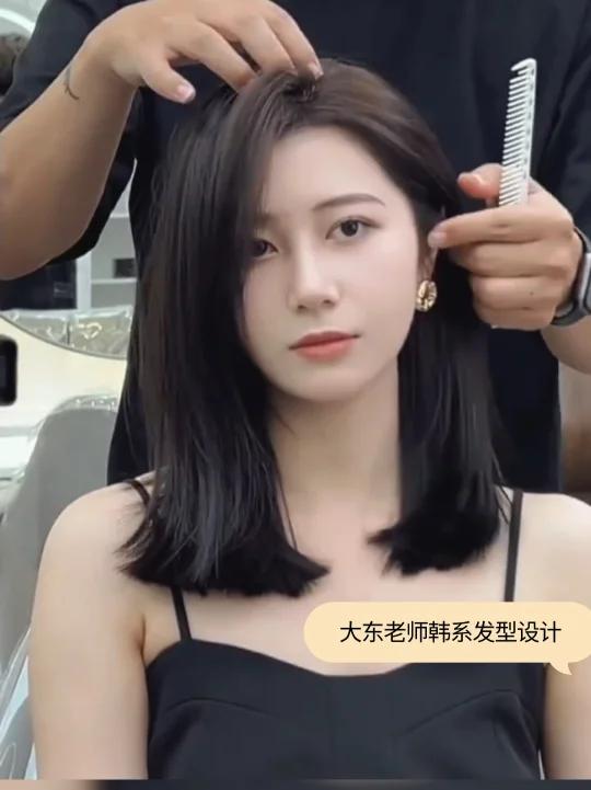 高层的齐肩锁骨发高级显白冷茶色 型最火齐肩锁骨发短发发型自然好打理 冷艳高级感短发,简单的