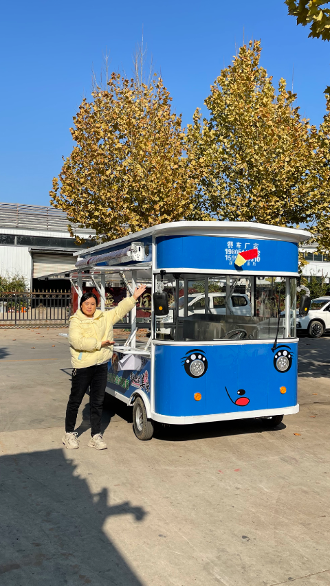 小吃车多功能电动早餐车