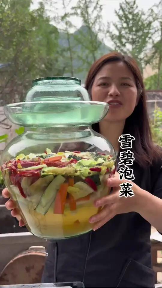 雪碧泡萝卜详细制作方法 雪碧泡萝卜10个人有九个人都做错了#三农#我的农村生活#雪碧泡菜#