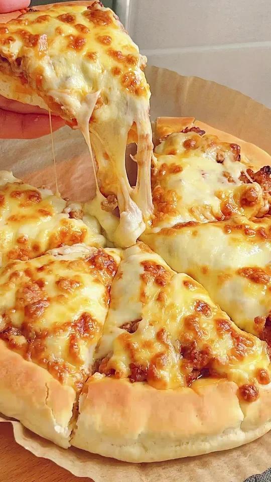 没想到孩子天天缠着吃的披萨自己也能做