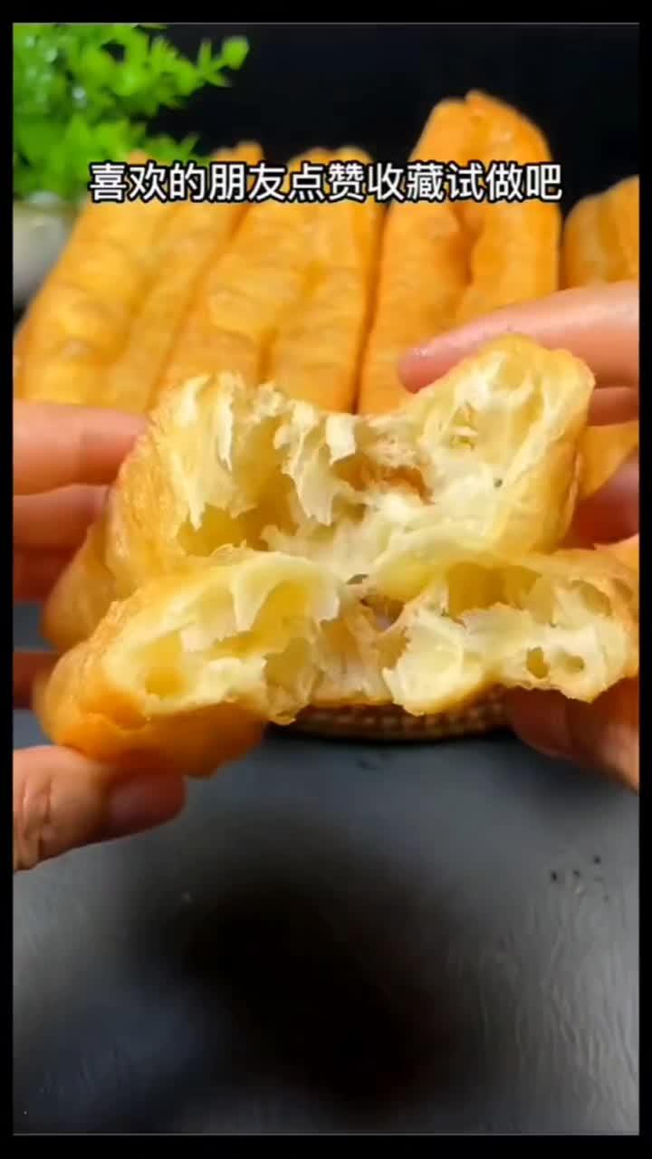 香酥小油条 想要油条蓬松酥脆不妨试试这个配方 油条做法