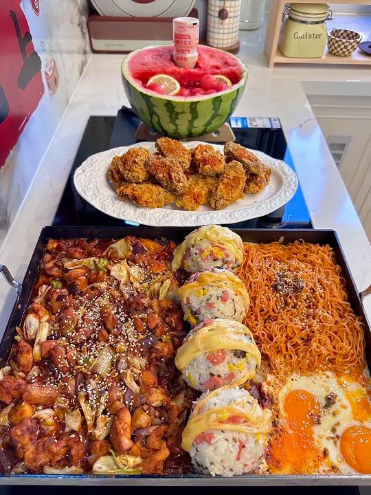 这一盘春川鸡太馋人了吧！