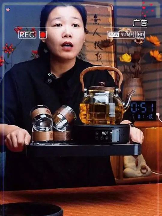 家用大功率电陶炉煮茶器一整套,厂家搞活动才两位数,还给一个茶盘,真便宜