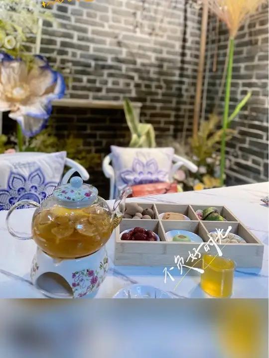英语老师带老爸来下午茶,青砖灰瓦,古朴典雅好地方