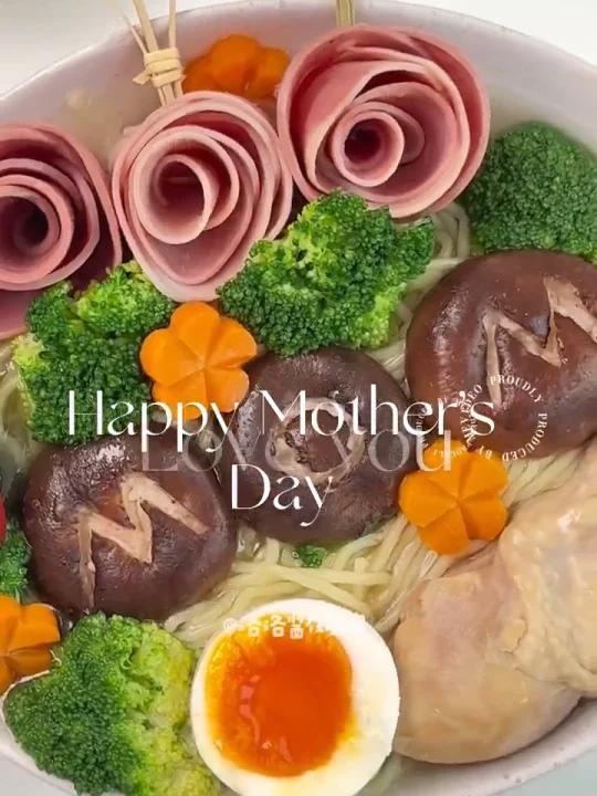 母亲节给妈妈做碗料超足的鸡腿面