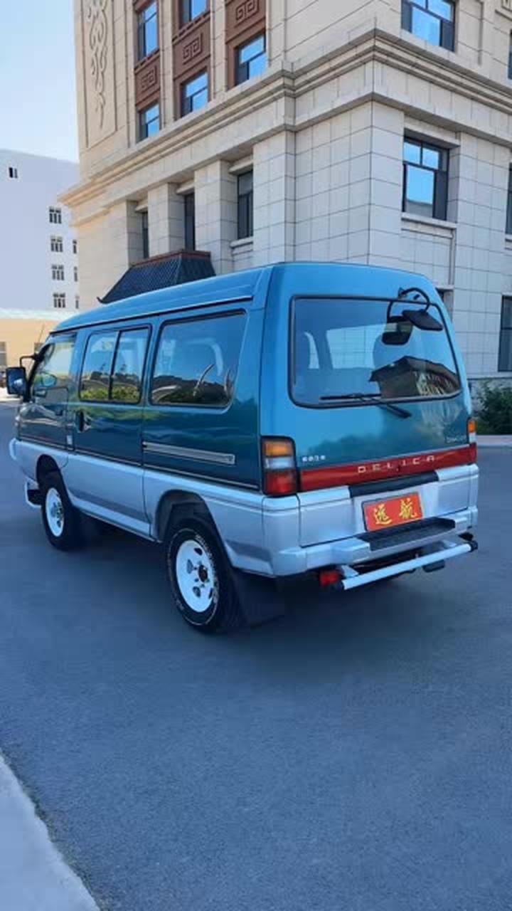 经典的柴油卡卡，三菱L300四驱面包车，东南得利卡柴油四驱