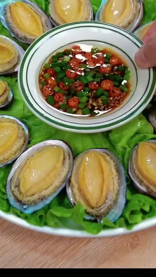 白灼鲍鱼 白灼鲍鱼 夏天必备凉拌菜 鲍鱼 鱼的做法大全