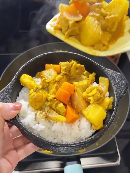 夏天没啥想吃的时候,做饭咖喱料理准没错,鲜香美味