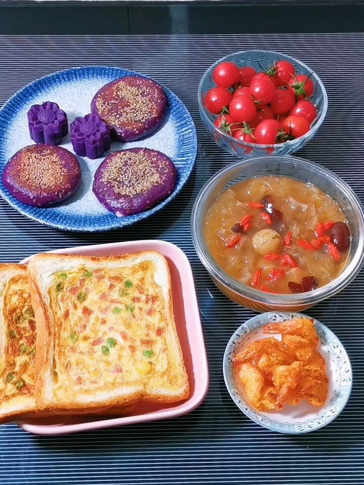 切片面包这样做快速又营养的早餐