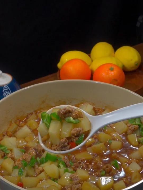 肉末土豆的做法