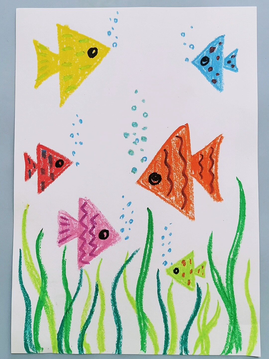 油画棒创意儿童画:海洋鱼,适合3-5岁