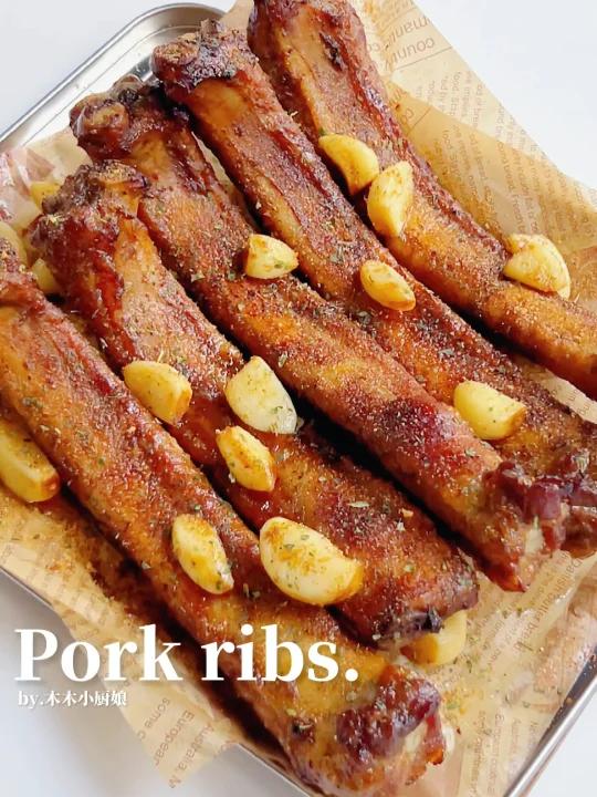 秒杀烤肉店|蒜香烤排骨,外焦里嫩好吃哭了～