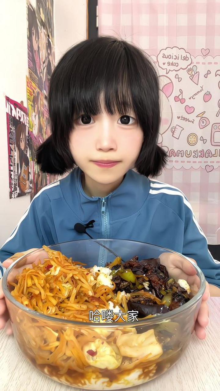 红烧茄子和炒土豆丝，都是超下饭的家常美味