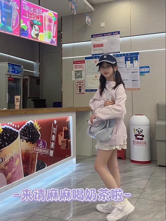 人类幼崽越养越上头，今日无文案