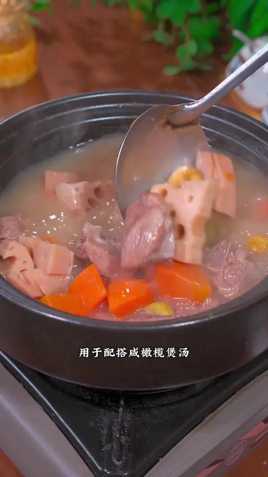 秋冬四种适合饮用的汤水