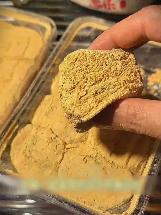 驴打滚 豆面卷子 打糕全都有,现做现发,新鲜短保,东北的糯叽叽,好吃还实惠!