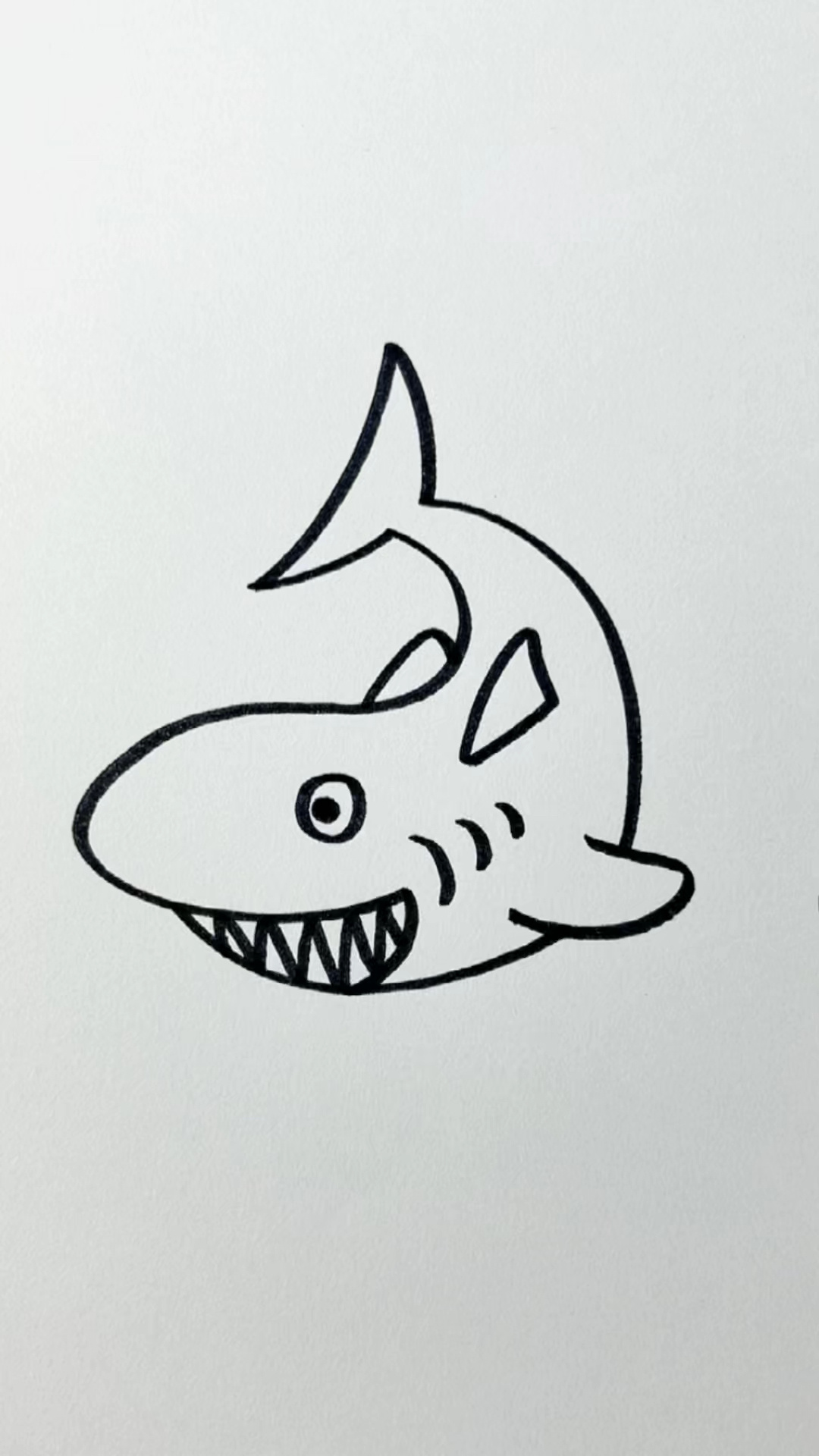 一学就会的大鲨鱼简笔画