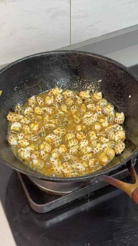 永远爱爆炒芥末花螺又鲜又香味道绝了