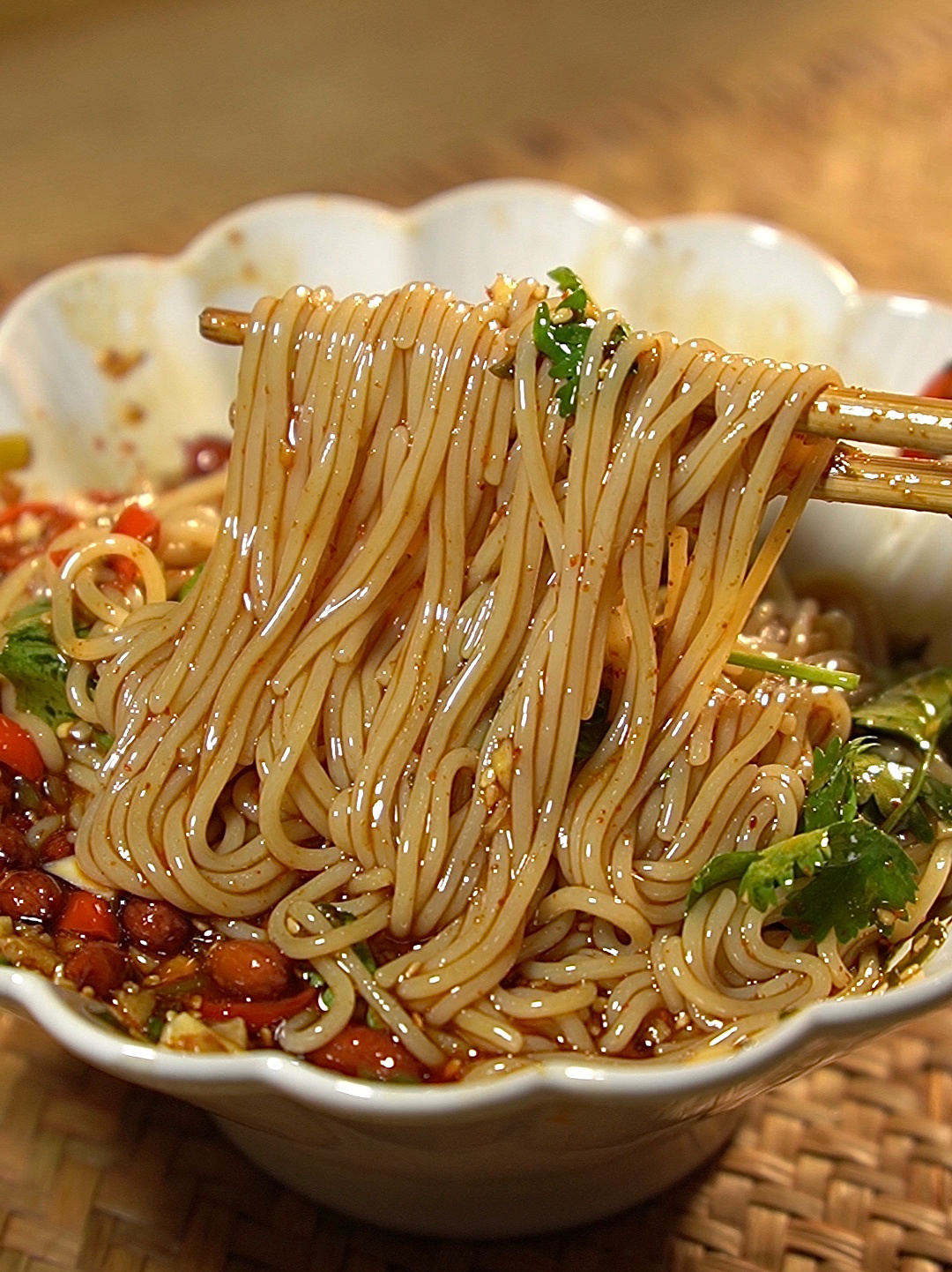 真想让你们尝尝这个酸辣爽口的凉拌粉