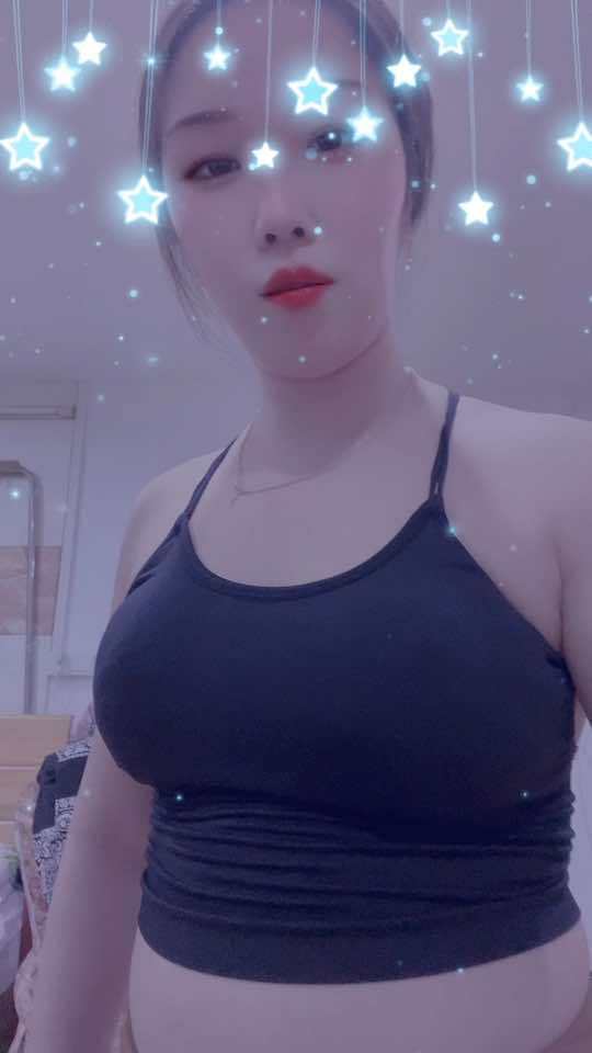 暴富暴瘦暴美丽 热爱美丽热爱运动热爱生活 肉肉的女孩最可爱