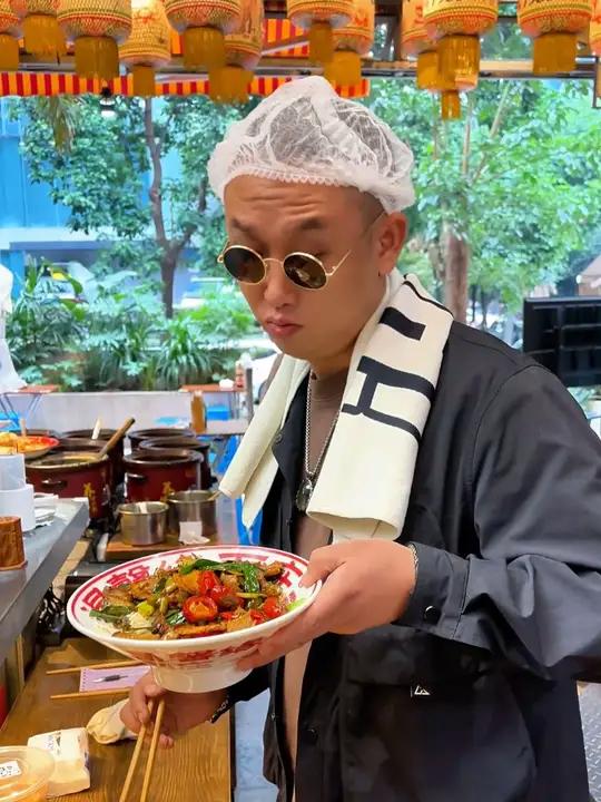 这就是纯正的味儿~ gai 威远故事 马师 马思唯 马师豆瓣酱