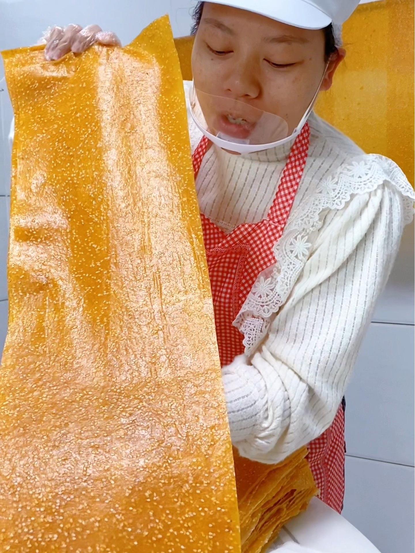 纯天然手工零食酸枣红薯片来了 湖南人的乡土人情味,儿时的回忆 忘不了的童年味道 味道好极了